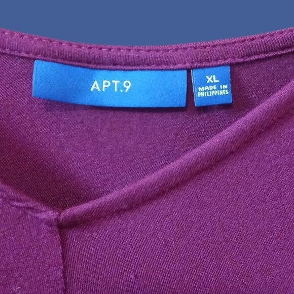 Apt. 9 Wine Color twist Front tee Size XLarge - Picture 3 of 8